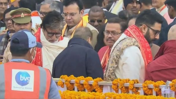 WATCH- Amitabh Bachchan arrives in Ayodhya with son Abhishek for Ram Mandir inauguration