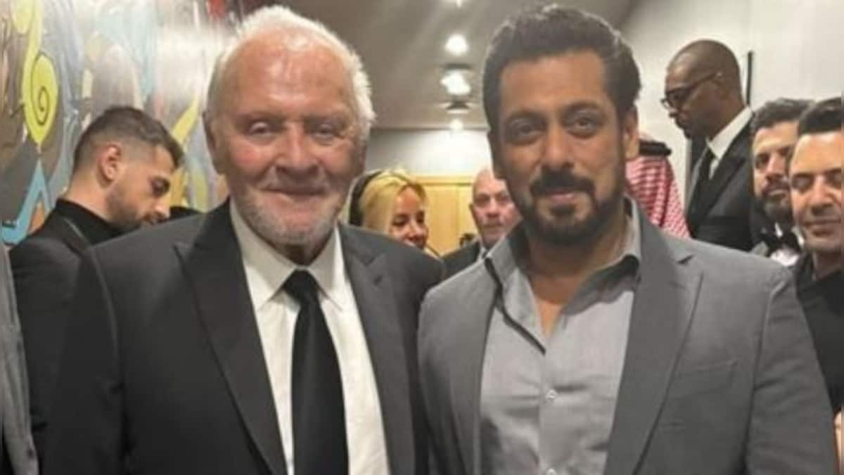 Hollywood legend Anthony Hopkins 'honoured' to meet Salman Khan, shares photo from Joy Awards