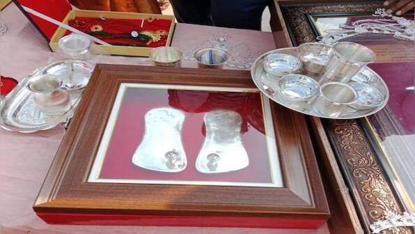 108-ft-long incense stick, necklace made from 5,000 American diamonds: The precious gifts for Ayodhya's Ram Mandir