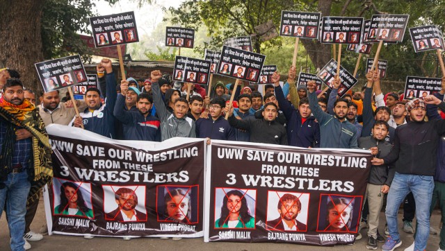 'They have spoilt the careers of lakhs': Junior wrestlers protest against Bajrang Punia, Sakshi Malik and Vinesh Phogat 'They have spoilt the careers of lakhs': Junior wrestlers protest against Bajrang Punia, Sakshi Malik and Vinesh Phogat