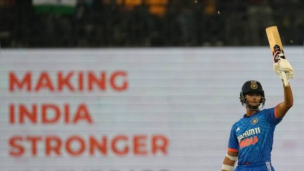 'It’s an honour to play with him': Yashasvi Jaiswal talks about batting with Virat Kohli