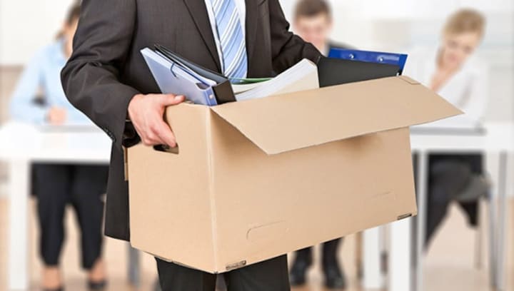 Vantage | How to prepare yourself for the mass layoff wave of 2024