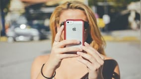 Gen Z teens are covering their nose in family photos. Here’s why