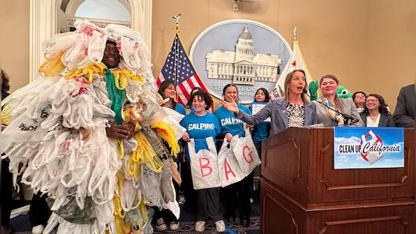 Will California's new proposed ban on plastic bags work?
