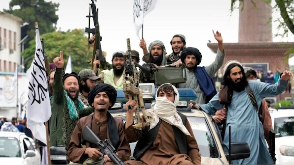 Afghanistan: Taliban prohibits Kandahar officials from photographing 'living things'