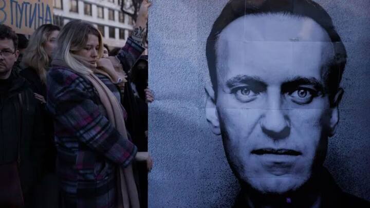 Navalny echoes at EU foreign ministers’ meet in Brussels as bloc mulls having army, calls Putin ‘murderer’