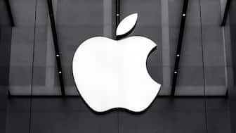 Apple's stock takes a $70 billion hit after earnings calls despite strong earnings, Meta and Amazon surge