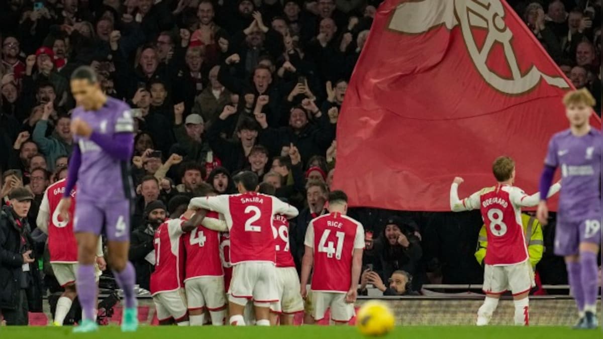 Premier League: Arsenal beat Liverpool to ignite title race, Chelsea thrashed by Wolves