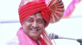 Maharashtra: Ashok Chavan quits Cong, likely to join BJP; Dy CM Fadnavis says 'Aagey aagey dekho hota hai kya'