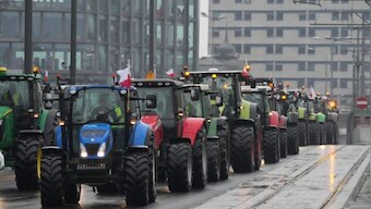 Italy PM Meloni meets farmers', restores tax breaks after protests reach Colosseum
