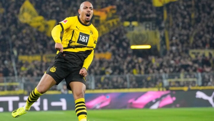 Bundesliga: Donyell Malen double fires Borussia Dortmund past Freiburg