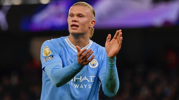 Premier League: Erling Haaland 'shuts mouths' as Manchester City close in on Liverpool