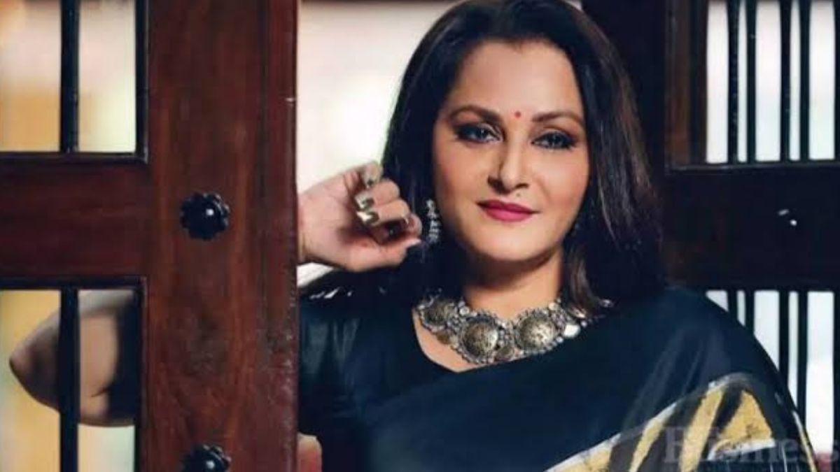 Actress-politician Jaya Prada declared ‘absconding’ by court, arrest warrant issued for this reason Actress-politician Jaya Prada declared ‘absconding’ by court, arrest warrant issued for this reason