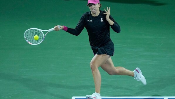 'Better and better' Iga Swiatek edges closer to Doha-Dubai double