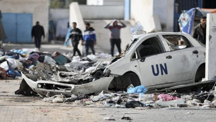 Why is Egypt threatening to suspend a key peace treaty with Israel? What happens if the agreement is voided?