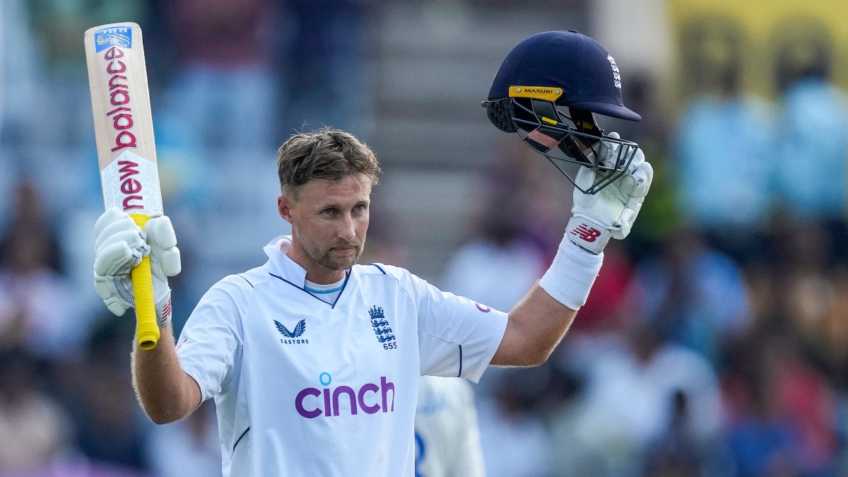Joe Root ‘only bloke in our team who could have done that knock’: Zak Crawley Joe Root ‘only bloke in our team who could have done that knock’: Zak Crawley
