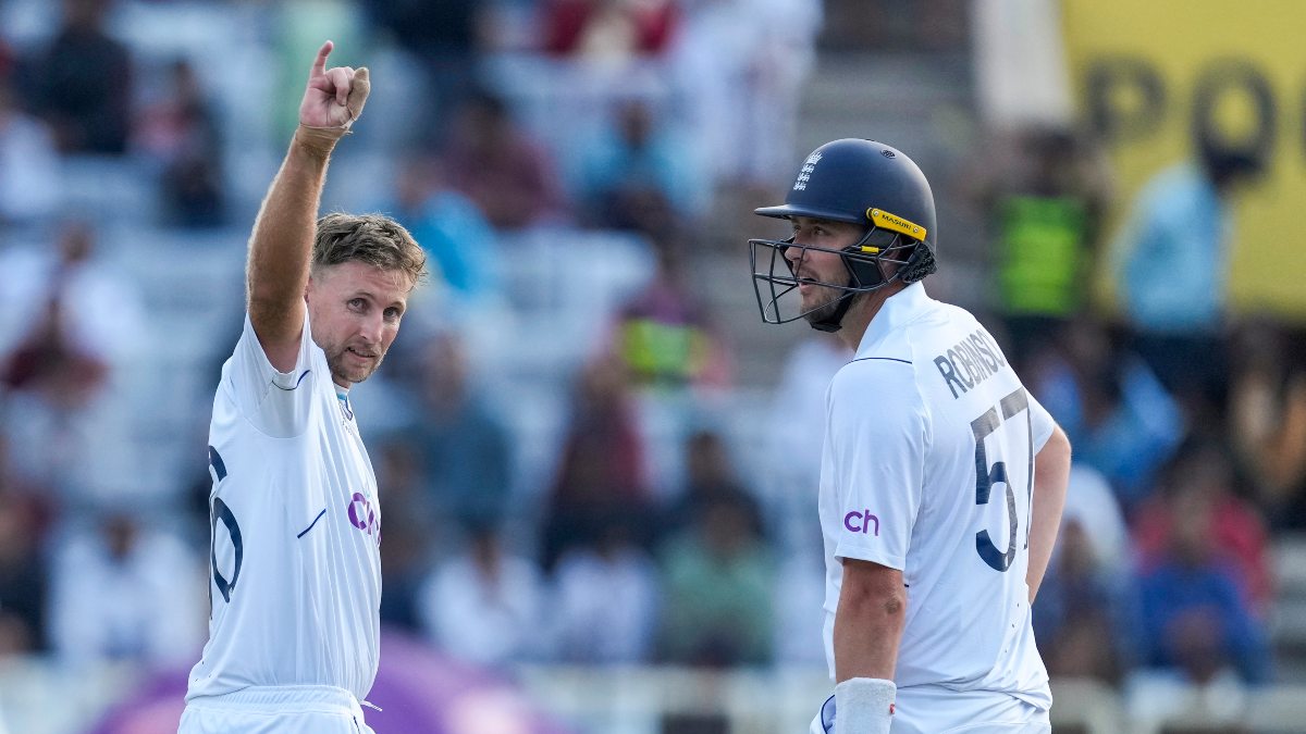 England's Joe Root (left) celebrates after bringing up his 31st Test hundred on Day 1 of the fourth Test against India in Ranchi. AP England's Joe Root (left) celebrates after bringing up his 31st Test hundred on Day 1 of the fourth Test against India in Ranchi. AP