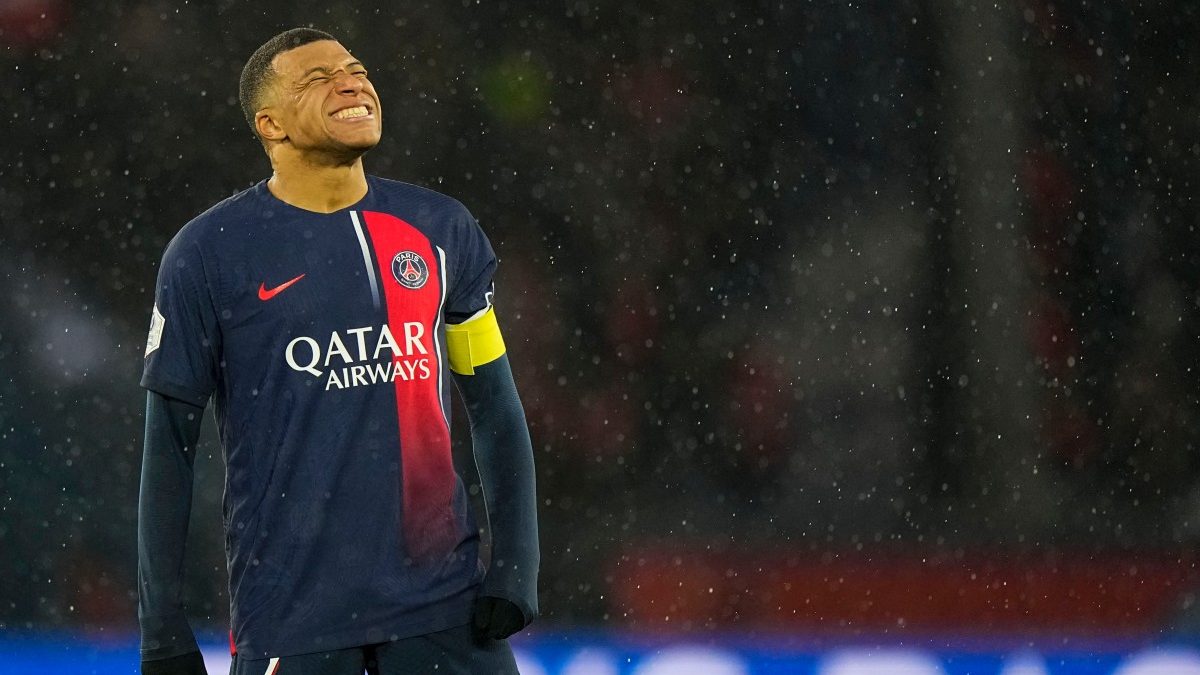 Kylian Mbappe will play 'when I want him', says PSG coach Luis Enrique Kylian Mbappe will play 'when I want him', says PSG coach Luis Enrique