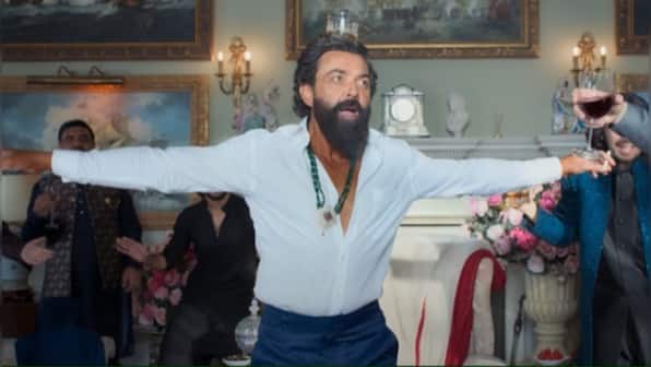 Watch- Bobby Deol recreates 'Jamal Kudu' dance at niece's Sangeet ceremony; Fans react