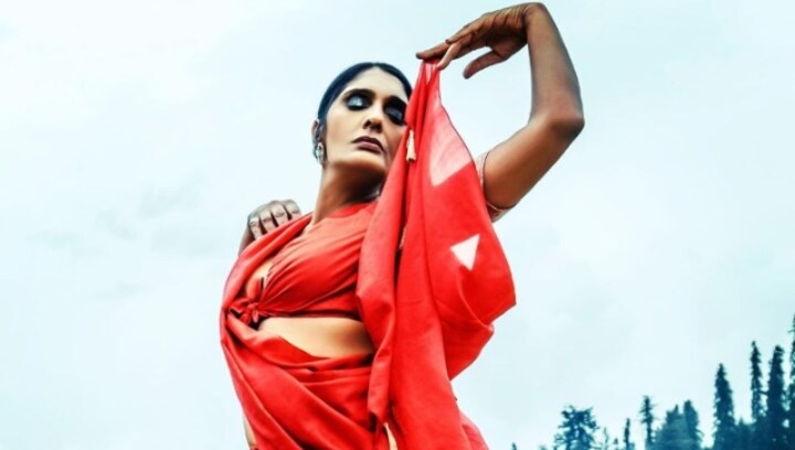Aashiqui fame Anu Aggarwal reveals men would 'smash bottles' to get her attention and how her home felt like a 'jail'