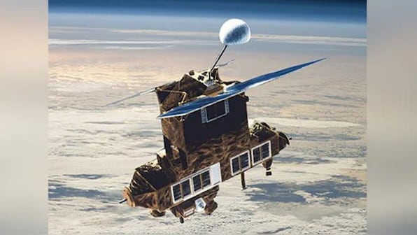 NASA wary of space collision between US spacecraft, Russian satellite