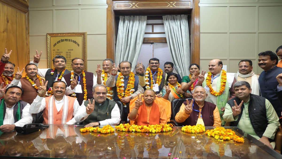 Uttar Pradesh CM Yogi Adityanath and other BJP leaders with party candidates elected to the Rajya Sabha on 27 February. PTI Uttar Pradesh CM Yogi Adityanath and other BJP leaders with party candidates elected to the Rajya Sabha on 27 February. PTI