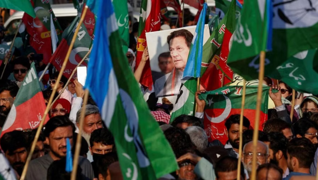 Pakistan: Petitions by losing candidates flood courts as Imran Khan’s supporters challenge poll results Pakistan: Petitions by losing candidates flood courts as Imran Khan’s supporters challenge poll results