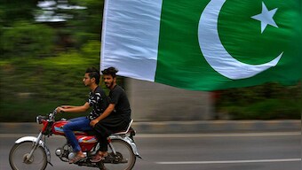 Vantage | Will Pakistan's army switch sides and strike a deal with Imran?