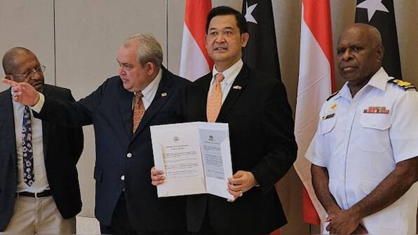 Deal done after 14 years: Papua New Guinea & Indonesia finalise defence pact