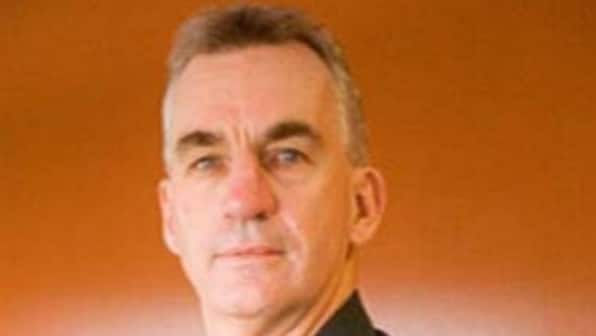 English jury finds cricket writer Peter Roebuck died of suicide in South Africa