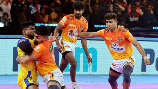 PKL 2023-24: Puneri Paltan enter semi-finals, Gujarat Giants seals playoffs spot PKL 2023-24: Puneri Paltan enter semi-finals, Gujarat Giants seals playoffs spot