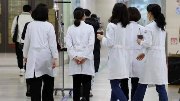 South Korea: Surgeries delayed, patients turned away as trainee doctors stage walkout over 'reforms'