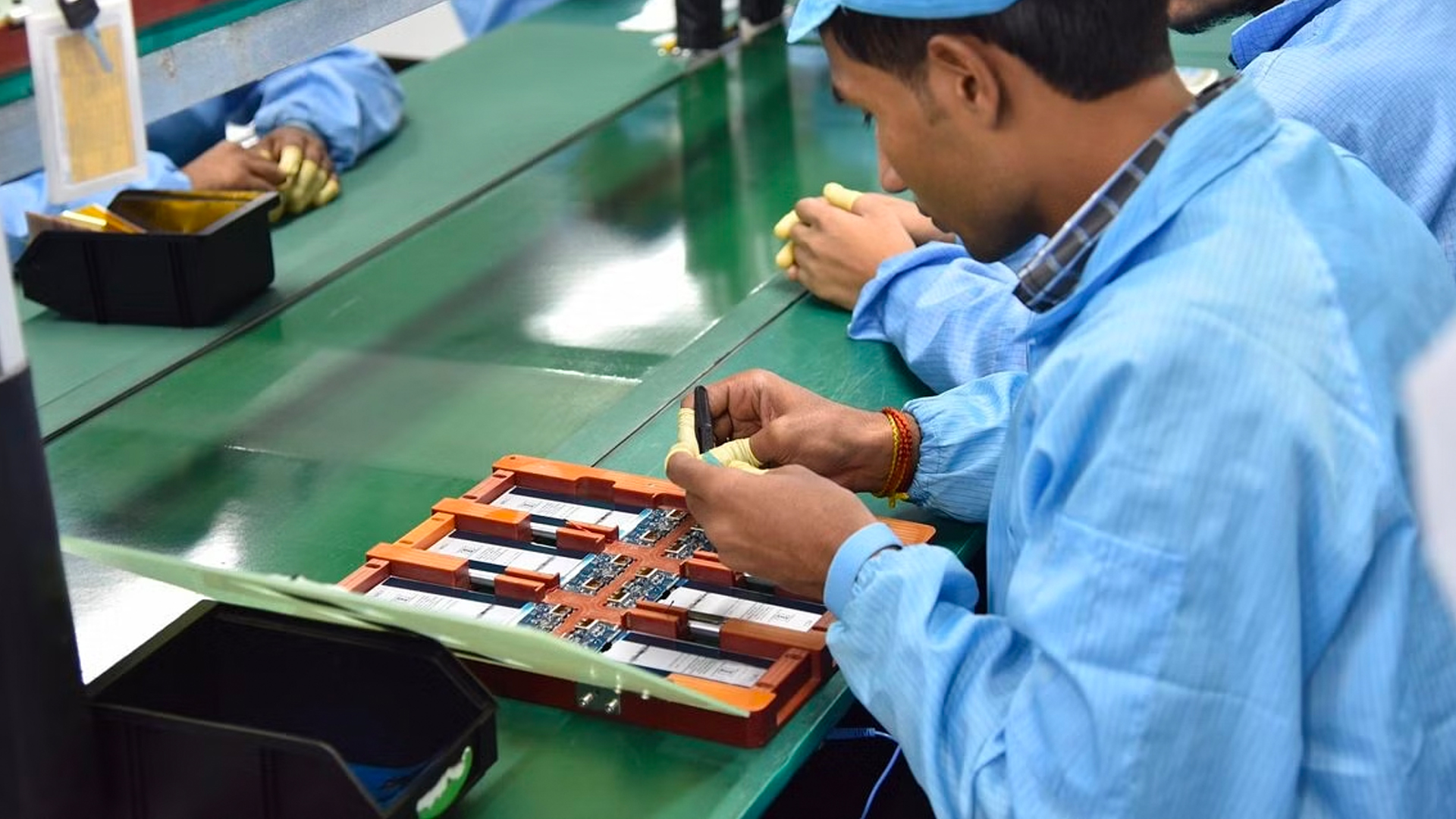 Suppliers to Chinese smartphone makers are worried about India’s scrutiny, reveals Xiaomi Suppliers to Chinese smartphone makers are worried about India’s scrutiny, reveals Xiaomi