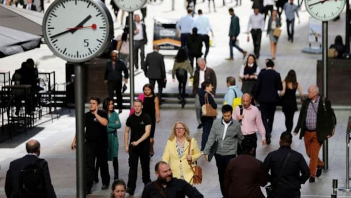 Blow for Rishi Sunak as UK slips into recession ahead of elections this year