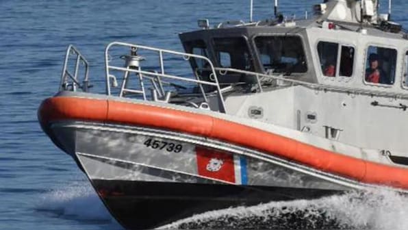 US Coast Guard searches Chinese fishing vessels during patrol in Pacific Ocean
