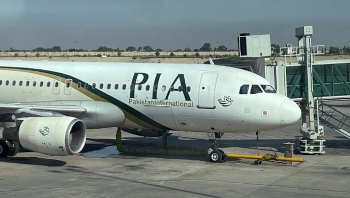 Pakistan's poll body halts privatisation of national airline PIA