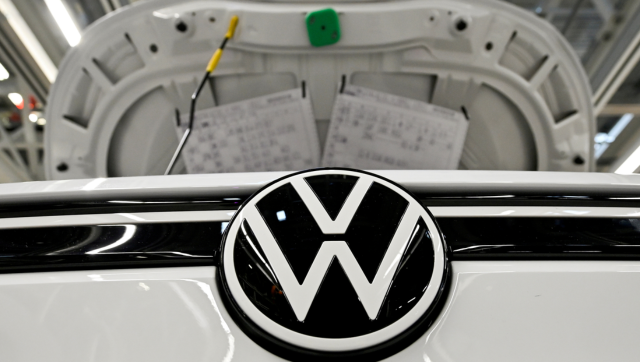 US halts VW imports after Chinese supplier accused of using forced labour during production US halts VW imports after Chinese supplier accused of using forced labour during production