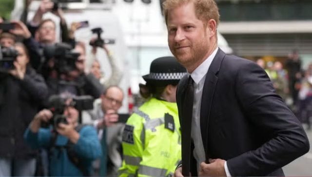 Prince Harry Reaches An Out-of-court Settlement With A Tabloid ...