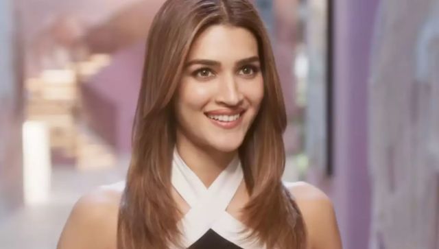 EXCLUSIVE Interview! Kriti Sanon on Teri Baaton Mein Aisa Uljha Jiya, gender pay gap, AI taking over films EXCLUSIVE Interview! Kriti Sanon on Teri Baaton Mein Aisa Uljha Jiya, gender pay gap, AI taking over films
