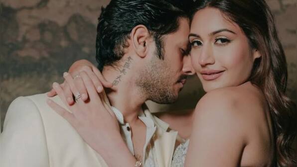 Actress Surbhi Chandna accused by designer of asking for free outfits for her wedding, chat goes viral