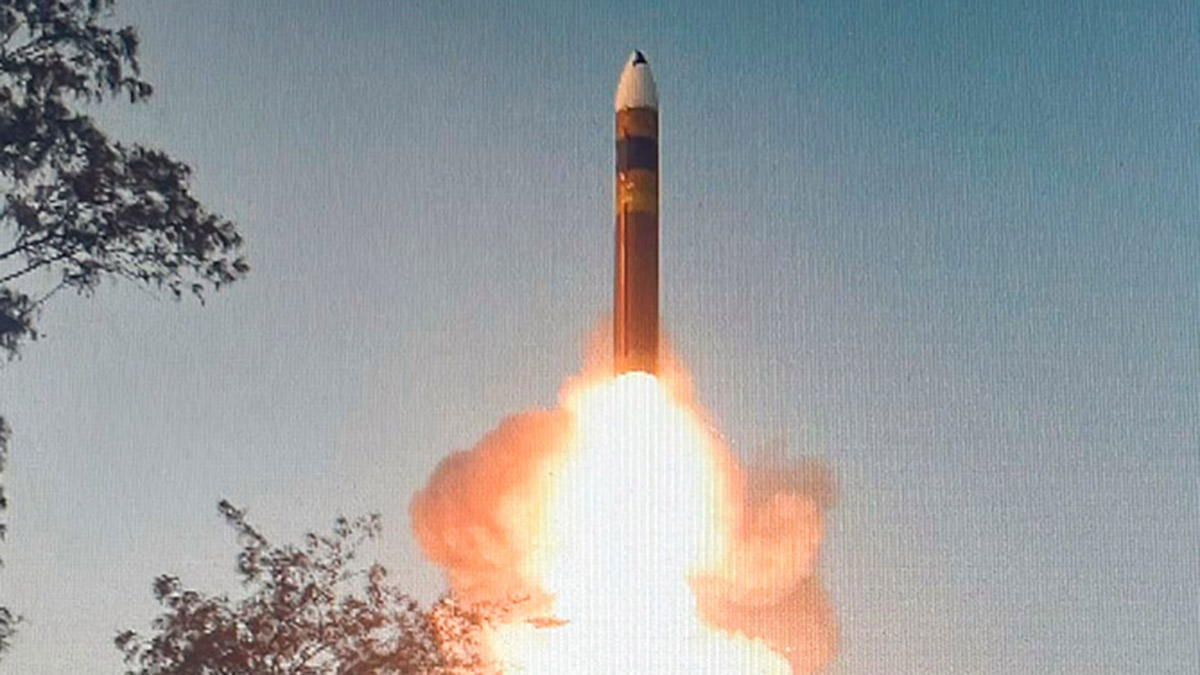 Agni V with MIRV gets India into global deterrence league Agni V with MIRV gets India into global deterrence league