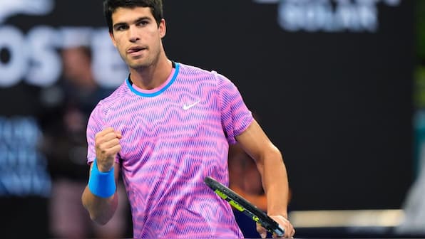 Miami Open: Carlos Alcaraz sinks Gael Monfils to advance, American men exit