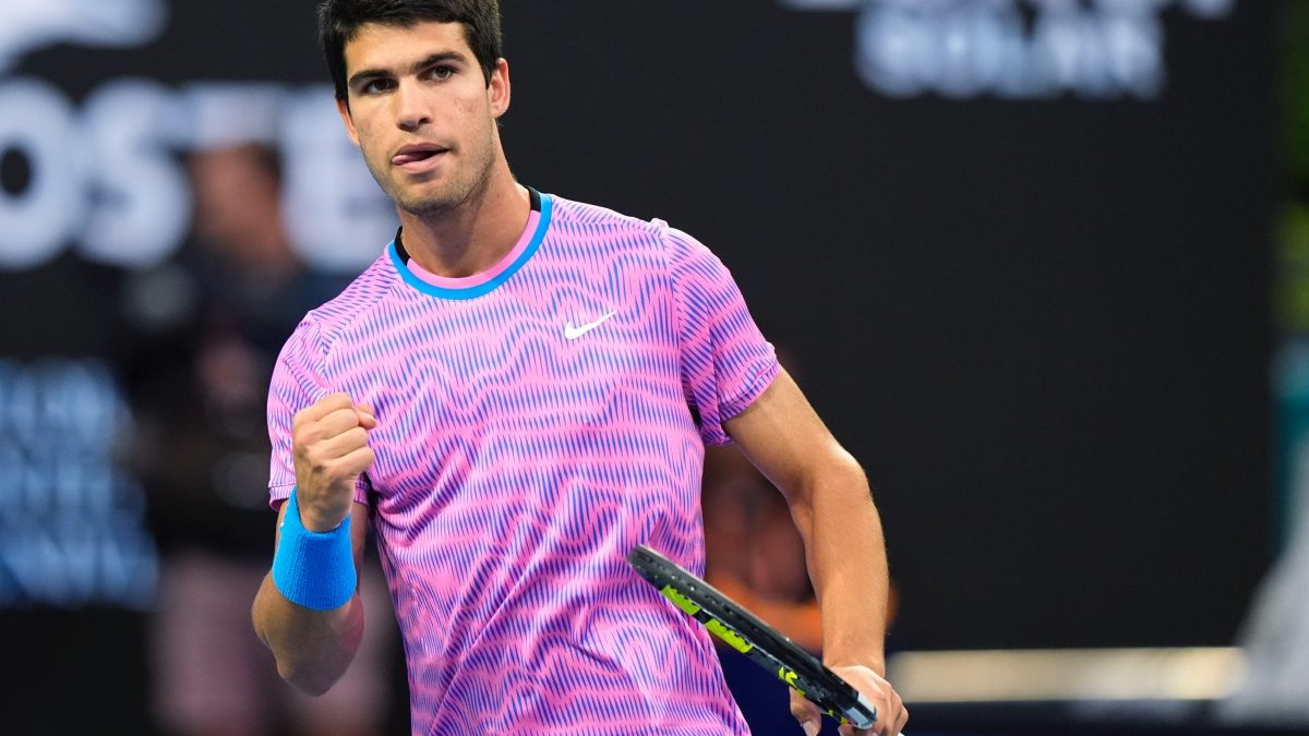 Miami Open: Carlos Alcaraz sinks Gael Monfils to advance, American men exit Miami Open: Carlos Alcaraz sinks Gael Monfils to advance, American men exit