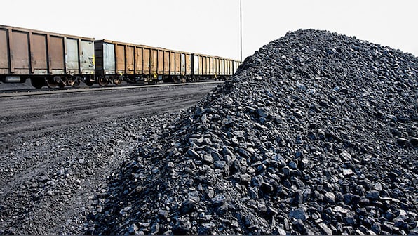 China's coal consumption on the brink of peaking by 2025 as clean energy push takes center stage