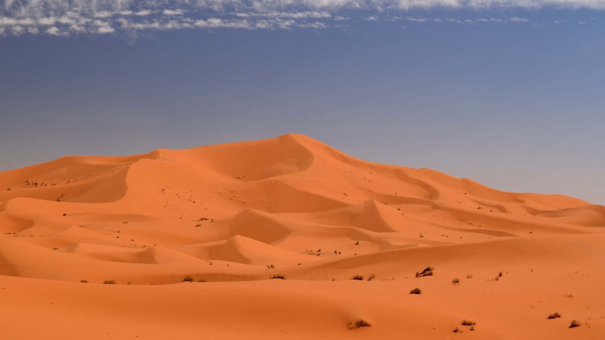 Moroccan sand dune Lala Lallia is 13,000 yrs old, took 900 yrs to form ...