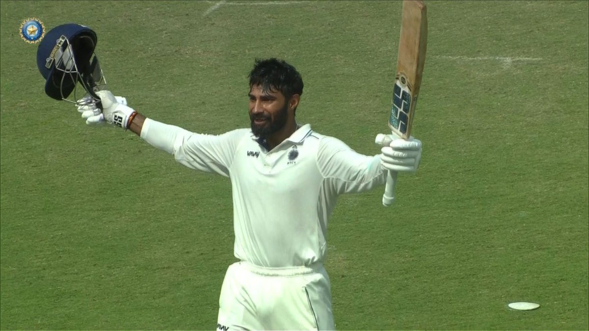 Ranji Trophy: Mantri's gritty ton helps MP collect crucial lead against Vidarbha on Day 2 of semi-final Ranji Trophy: Mantri's gritty ton helps MP collect crucial lead against Vidarbha on Day 2 of semi-final