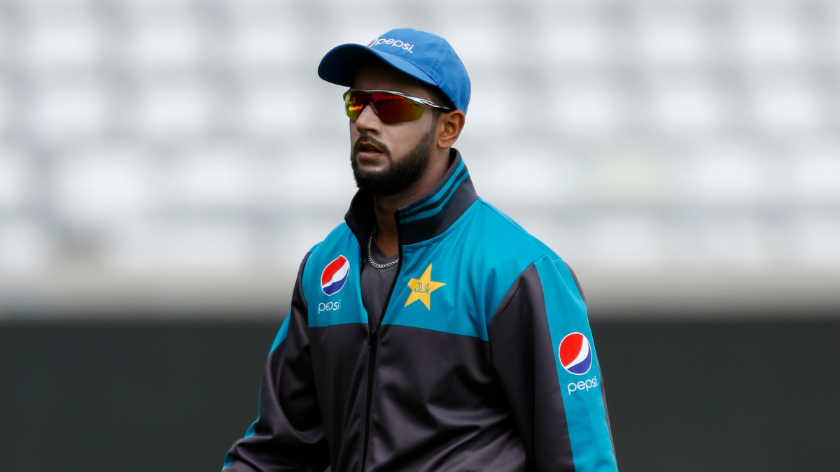 Pakistan's Imad Wasim reverses international retirement, makes himself available for T20 World Cup Pakistan's Imad Wasim reverses international retirement, makes himself available for T20 World Cup