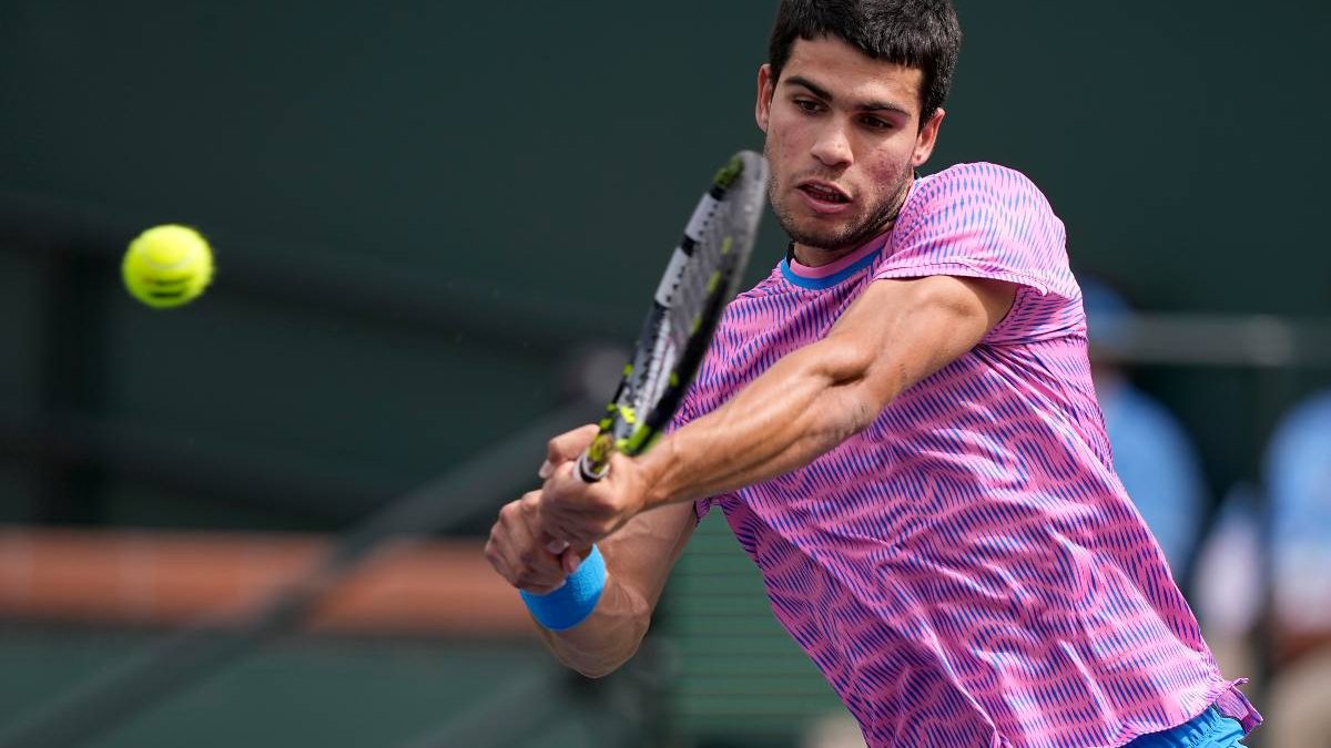 Indian Wells: Carlos Alcaraz, Jannik Sinner put in dominating performances, Iga Swiatek beat Linda Noskova Indian Wells: Carlos Alcaraz, Jannik Sinner put in dominating performances, Iga Swiatek beat Linda Noskova