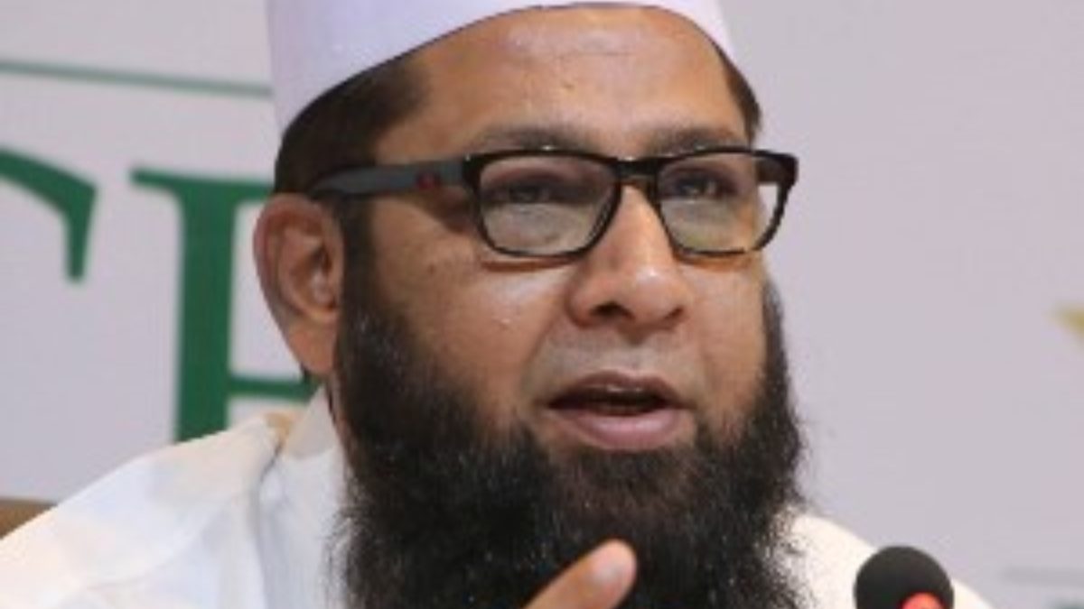 Inzamam-ul-Haq questions PCB's decision to remove Mohammad Hafeez as Team Director Inzamam-ul-Haq questions PCB's decision to remove Mohammad Hafeez as Team Director
