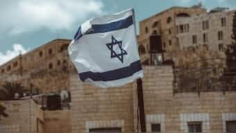 Representational image